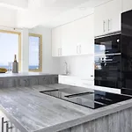 Duplex Moderno De Lujo Con Terraza, Vista Al Mar Y Wi-fi 600 Mb - Es-279-10 Apartman