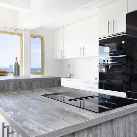 Duplex Moderno De Lujo Con Terraza, Vista Al Mar Y Wi-fi 600 Mb - Es-279-10 Apartament